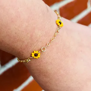 Beaded Daisy Bracelet