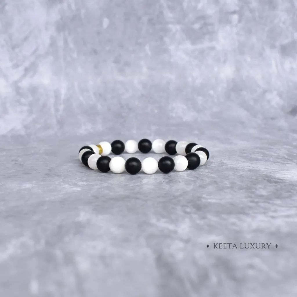 Selenite Essence - Selenite & Black Onyx Bracelet